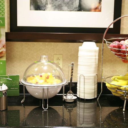 Hampton Inn Topeka Restoran gambar