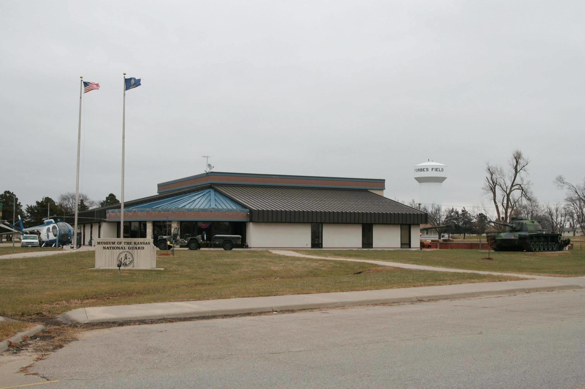 Hampton Inn Topeka Luaran gambar